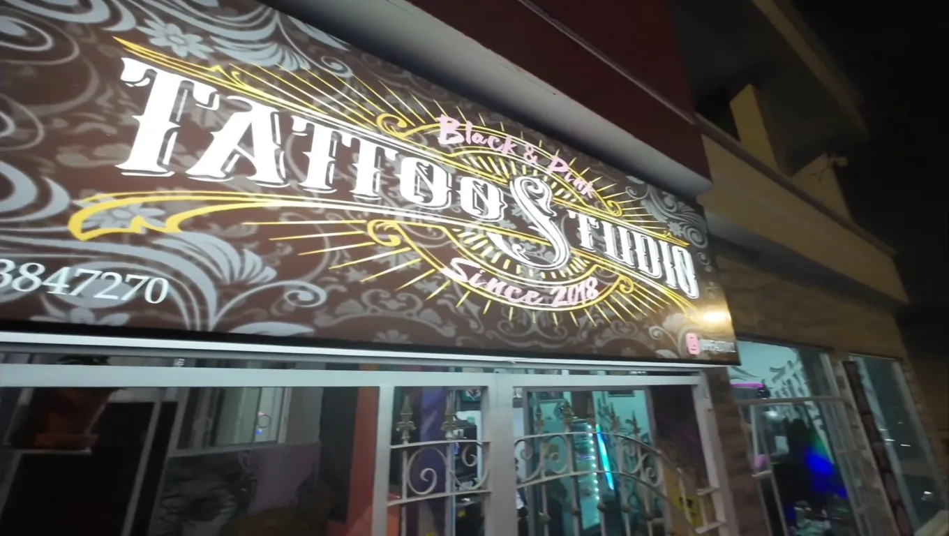 Black Pink Tattoo Studio